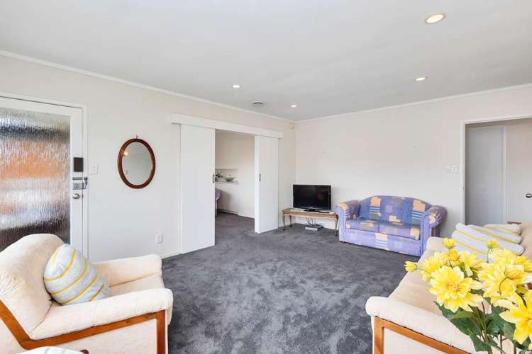 2/4 Waterloo Road Milford_10