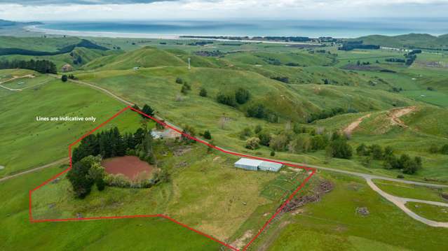 708 Old Hill Road Porangahau_1