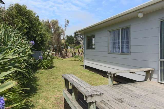 126 Park Avenue Waitarere Beach_2