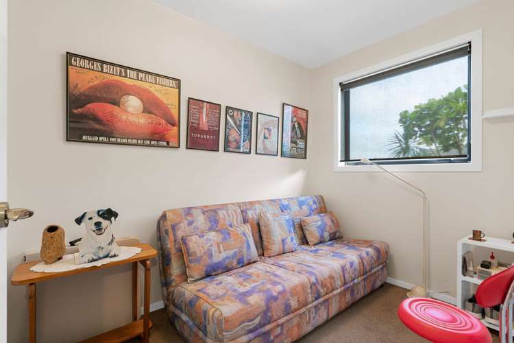 22 Paradise Point Place One Tree Point_19