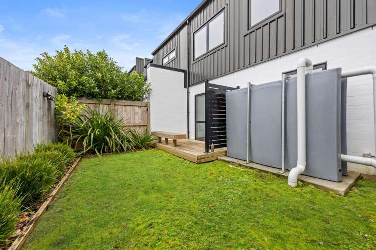 22D Borrowdace Avenue Botany Downs_27