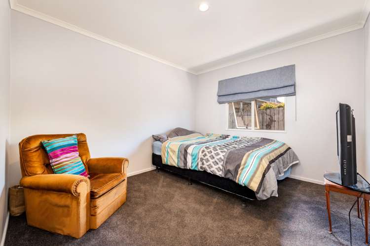 8 San Ambrosio Rise Henderson_15