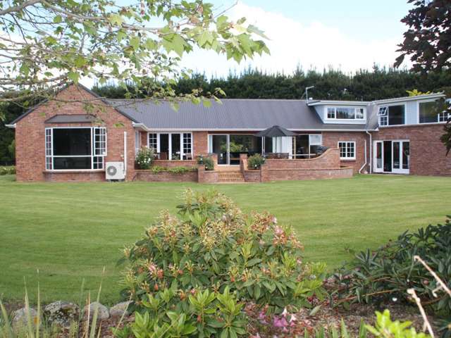 1089 Te Anau Mossburn Highway Te Anau Surrounds_2