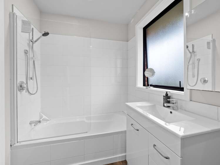 20 Creek Road Allenton_11