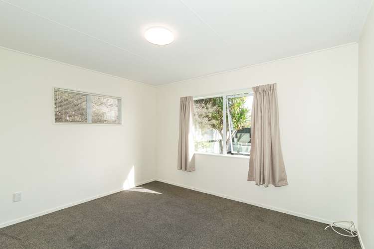 13c Hinton Road Taradale_8