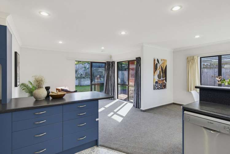 168 Guildford Drive Paraparaumu Beach_18