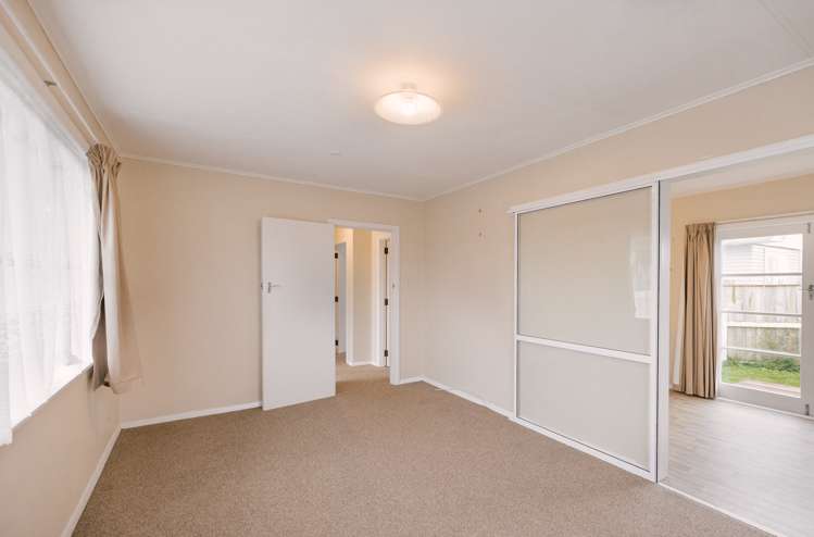 43 Owen Street Bunnythorpe_3