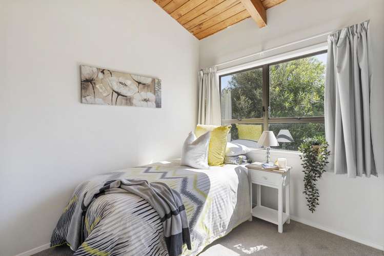 22 Elmira Place Browns Bay_5