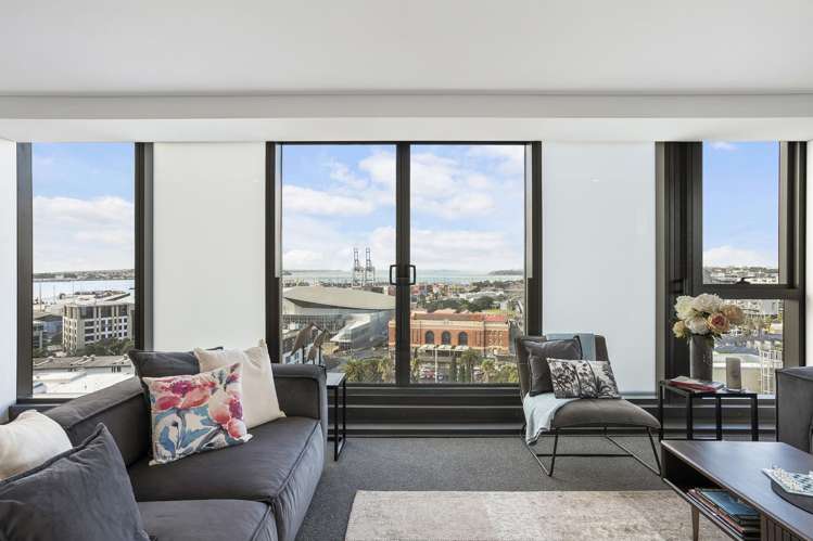 8E/100 Anzac Avenue_0
