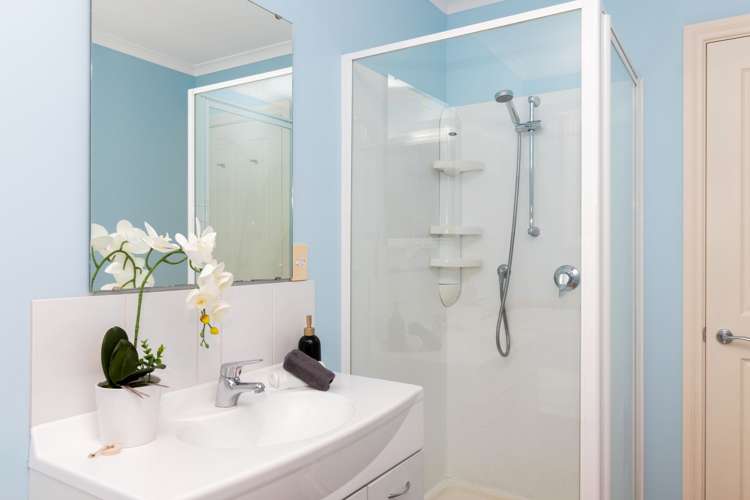 6b Fovant Street Russley_11