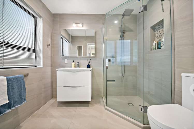 2/62 The Parade Bucklands Beach_7