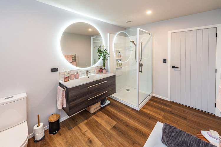 3a Pickwick Road Otamatea_13