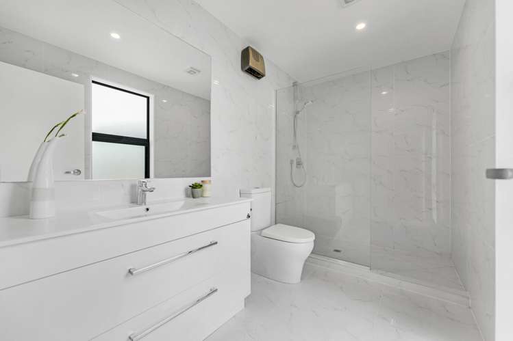 12 Artemis Way Flat Bush_16