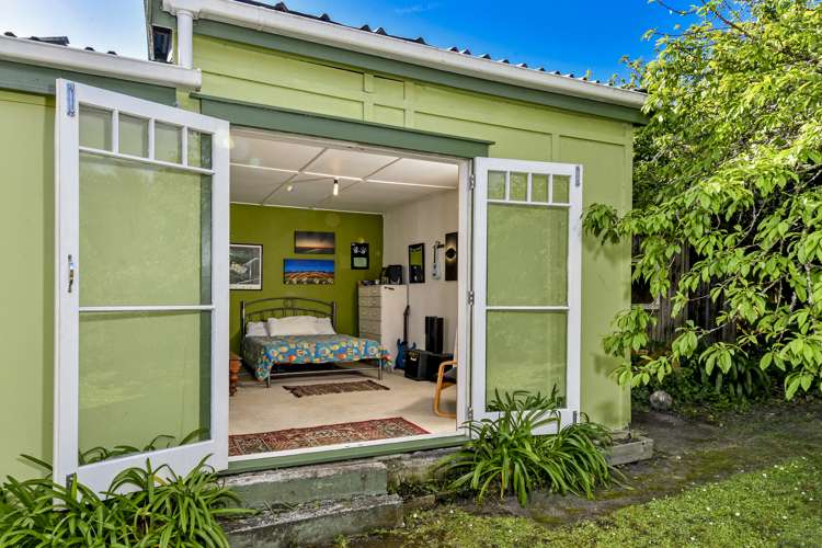 6 Creamer Avenue Belmont_15