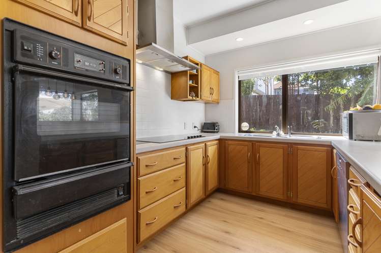 1/15 Essington Place Half Moon Bay_11