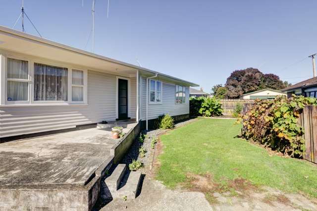 37b Tuhikaramea Road Dinsdale_1