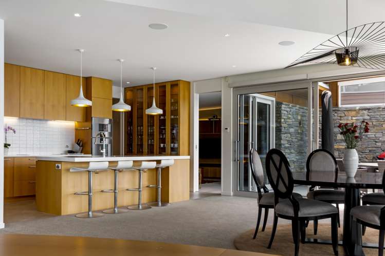 114 Hensman Road Queenstown_13