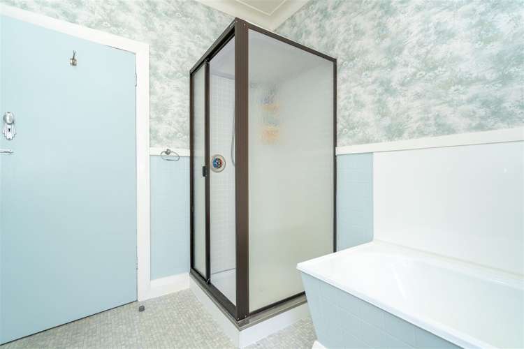 22 Ainslee Place North East Valley_16