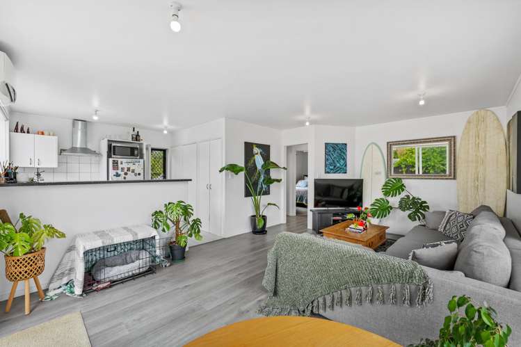 9B Woodvale Road Glen Eden_9