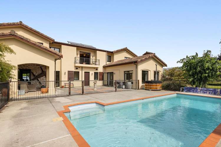 192 Airport Road Alexandra_24