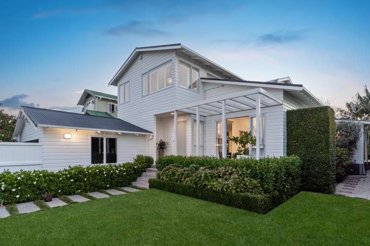 6 Bangor Street Point Chevalier_23