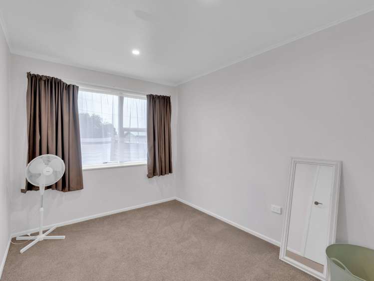 6 Colstone Street Glenview_17