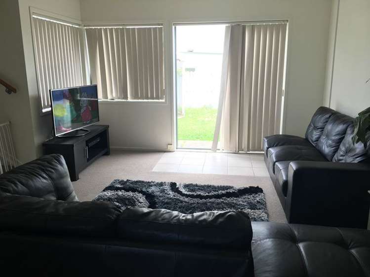 33 Stephen Avenue Henderson_2