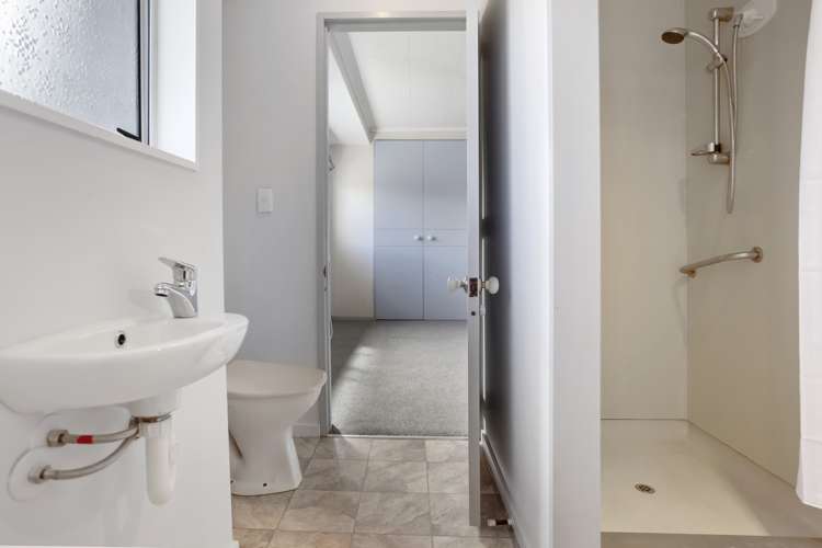 111e Grafton Road Thames_13