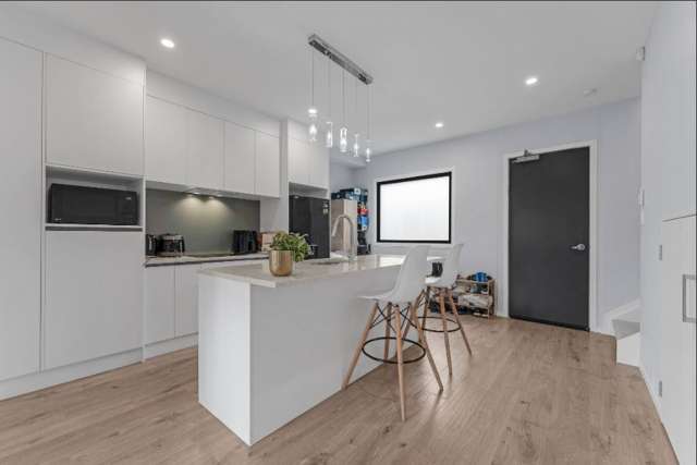 9D Epping Road Henderson