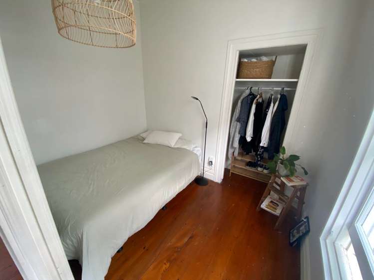 6 Takau Street Eden Terrace_9