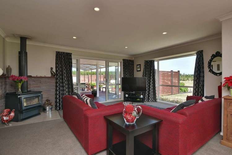 367 Isaac Road West Eyreton_4