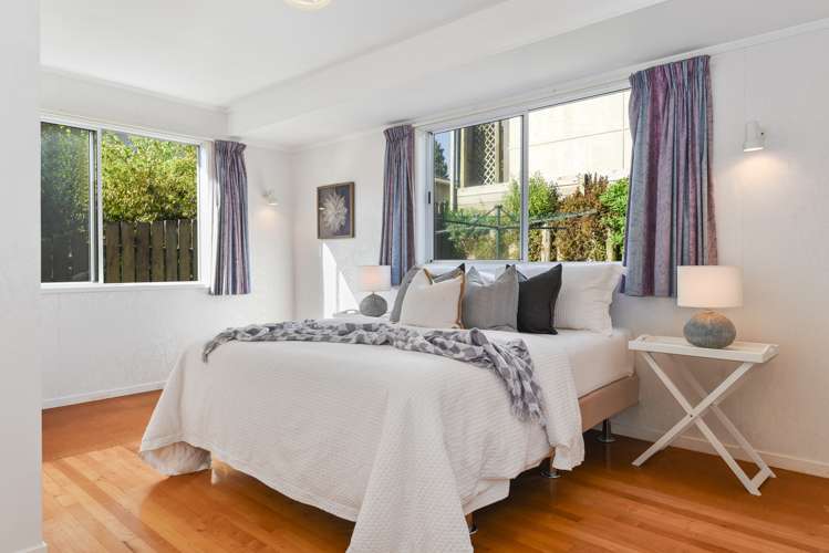 6 Pah Road Kawaha Point_10