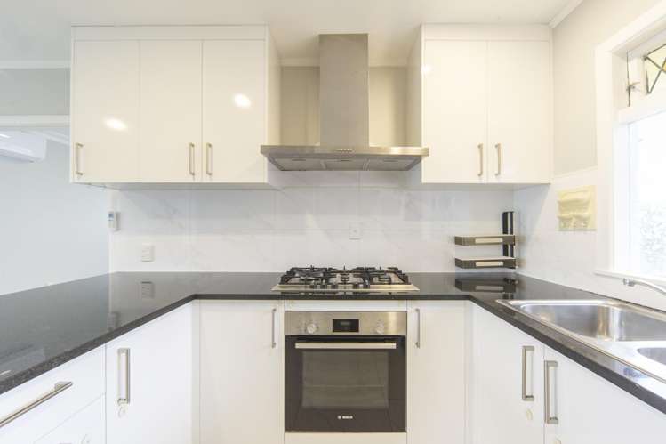 237 Tramway Road Enderley_7