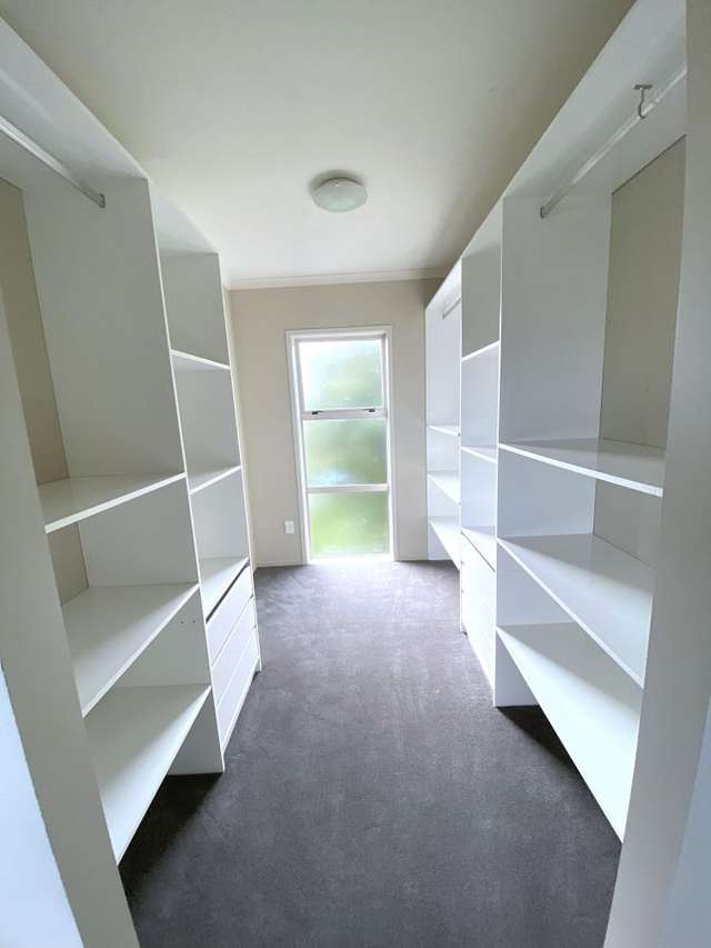 12 Neaptide Close Red Beach_2