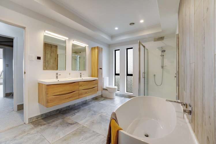 248 Whangaparaoa Road Red Beach_19