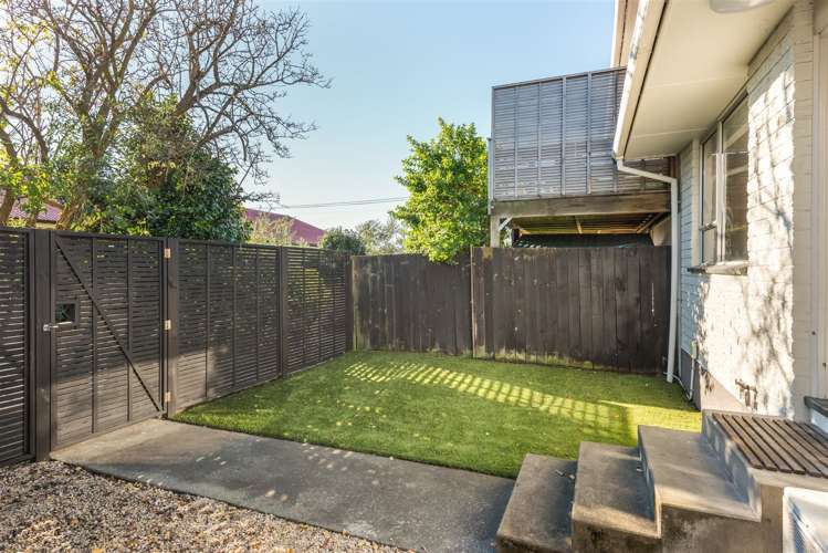 1/125 Geraldine Street Edgeware_9