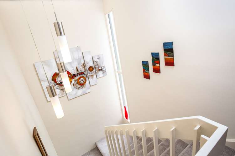 1/18 Holdaway Avenue Northcote_17