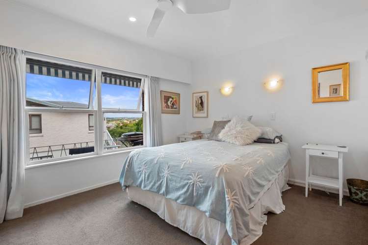 1/12 Westwell Road Belmont_14