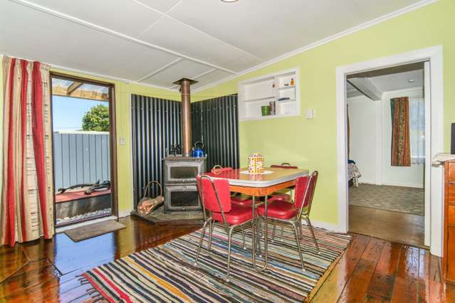 6-8 Burnett Street Mokihinui_4