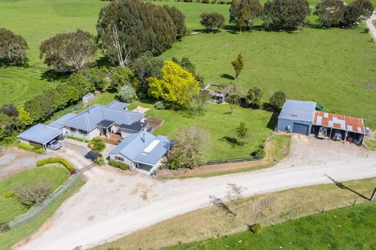 125 Larsen Road Eketahuna_24