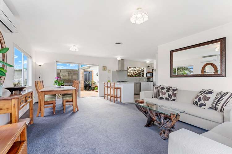 2 Brigitte View Snells Beach_7