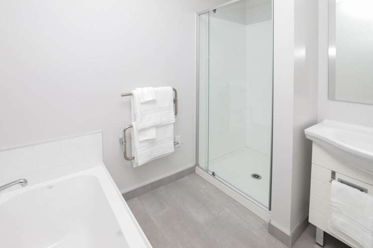 40 Queens Park Crescent Frankton_10