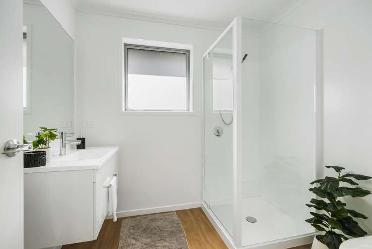 96 Kaurinui Crescent One Tree Point_13