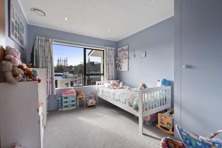 23 Ferndale Place Feilding_9