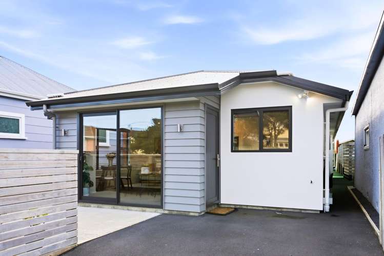 8 Edwin Street Caversham_22