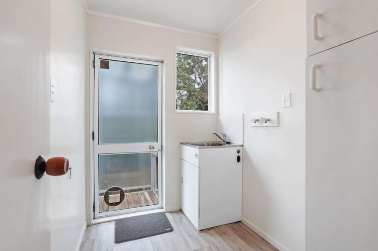 187A Glengarry Road Glen Eden_14