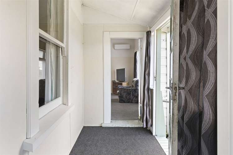 66a and b Peel Street Westport_25