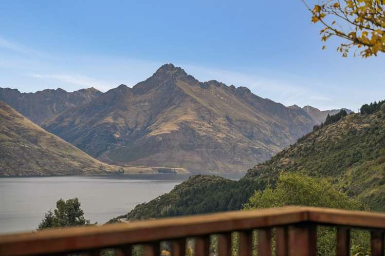  A/21 Watts Road Fernhill/Sunshine Bay_1