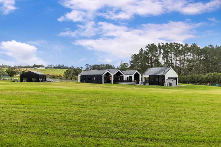 55A Nixon Road Taupaki_58