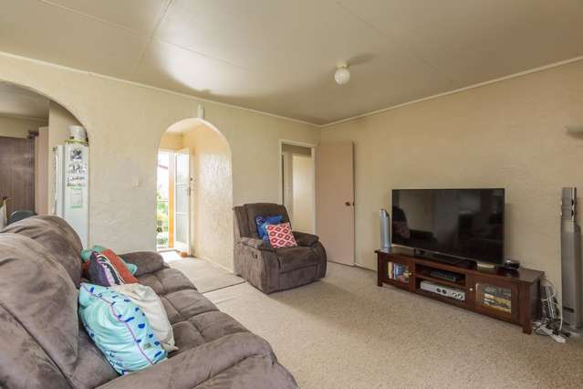 2/3 Thorn Place Papatoetoe_2